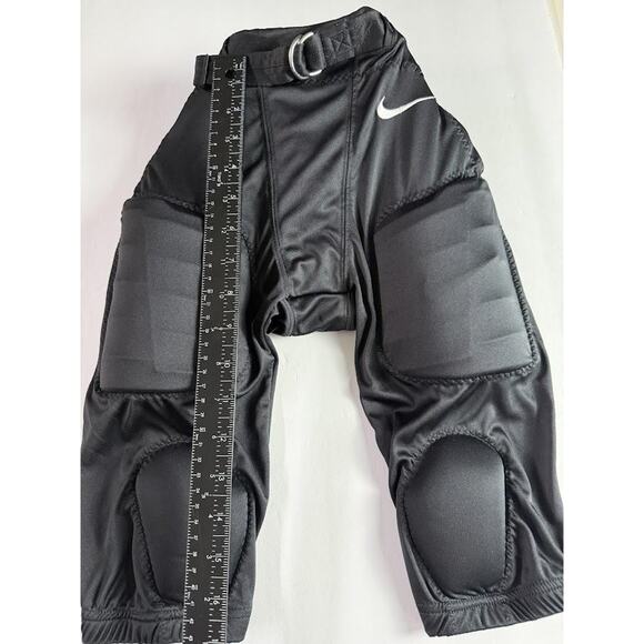 Nike Dri-FIT Boys Football Padded Pants Small S Black 908738-010 Integrated Belt - Picture 6 of 14
